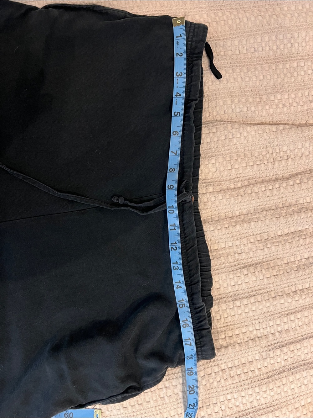 Tommy Bahama Black 100% Silk Relaxed Pants - Picture 4 of 9